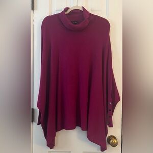 ALFANI Women's Magenta Turtleneck Poncho With Pewter Buttons. Size: (XL).